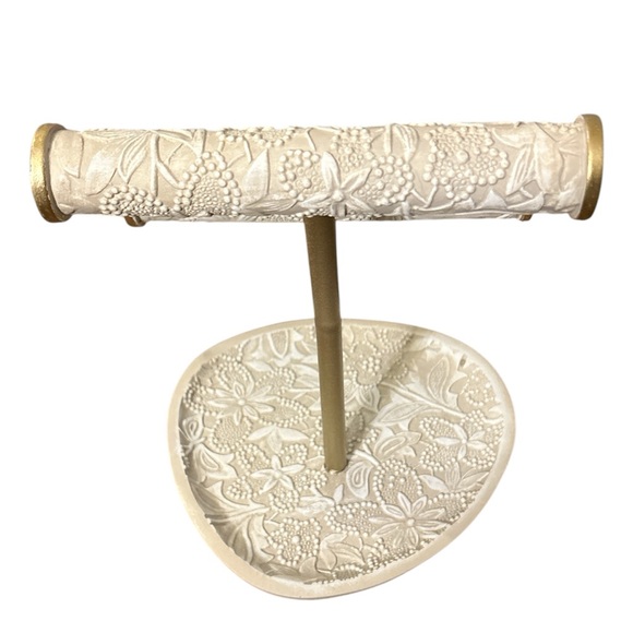 Cream and Gold Floral Jewelry Stand - Picture 3 of 3